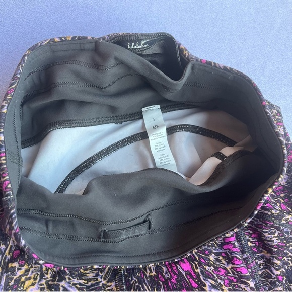 Lululemon Athletica Multicolor Patterned Leggings - Picture 8 of 8